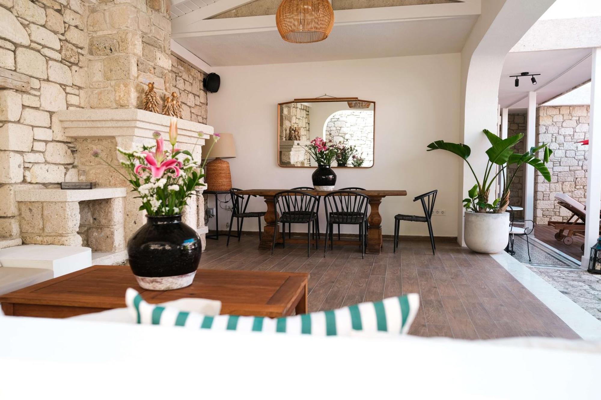 Viento Alacati Hotel (Adults Only) Exterior photo